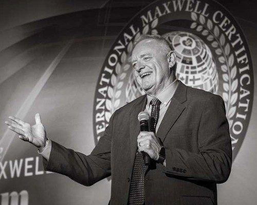 Dr. Mark Hinderliter